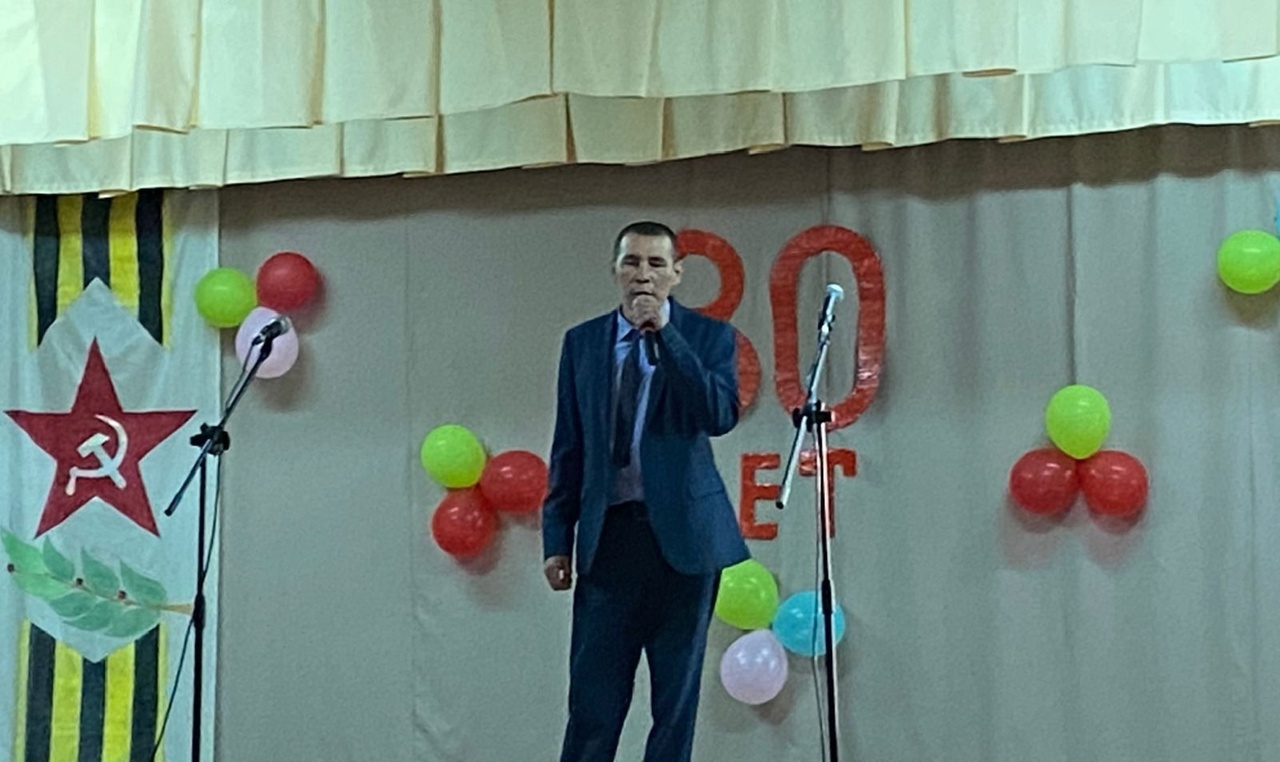 Яркий праздничный концерт в честь 80-летия Победы