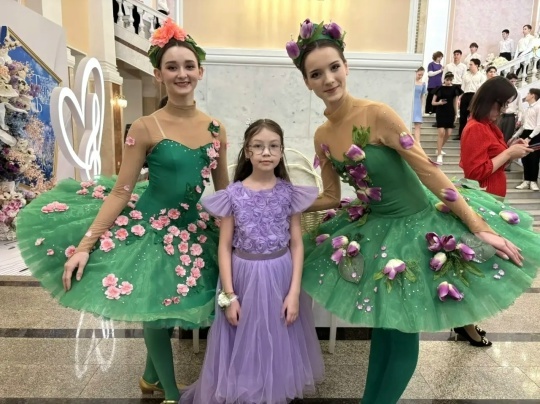Юные татышлинские принцессы побывали на  балу !