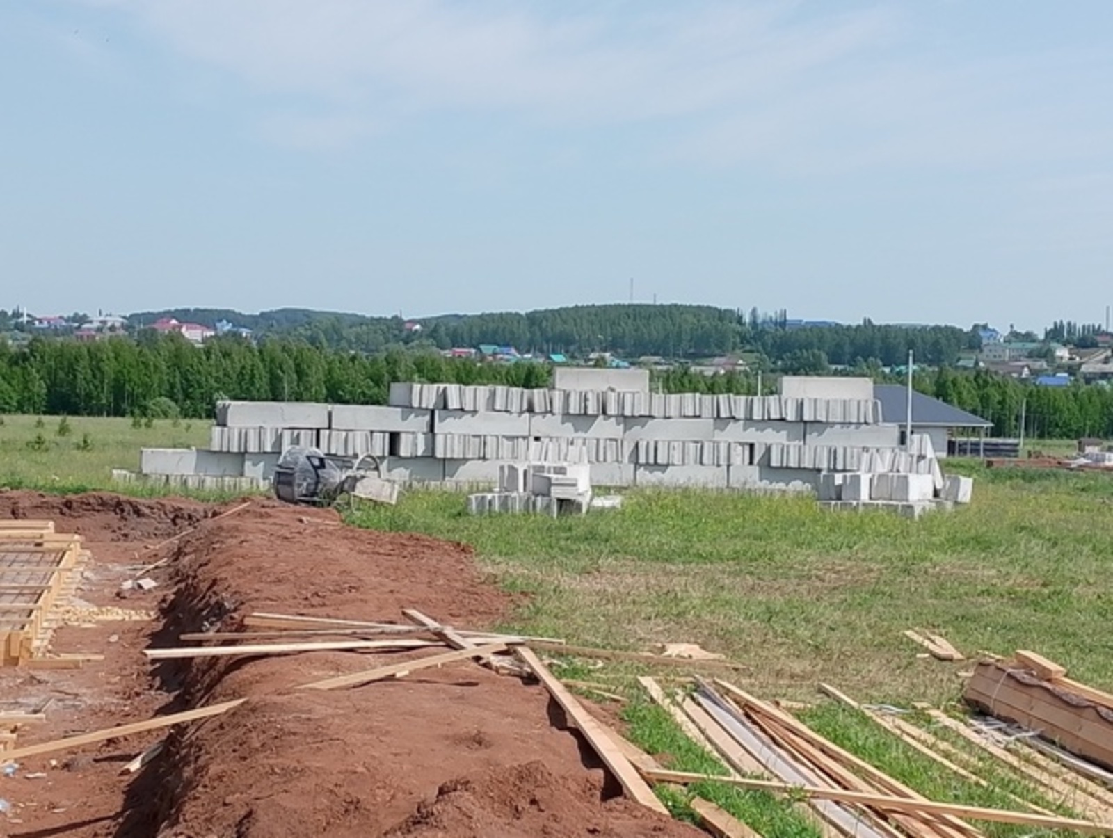 В селе Верхние Татышлы началось строительство многоквартирного дома