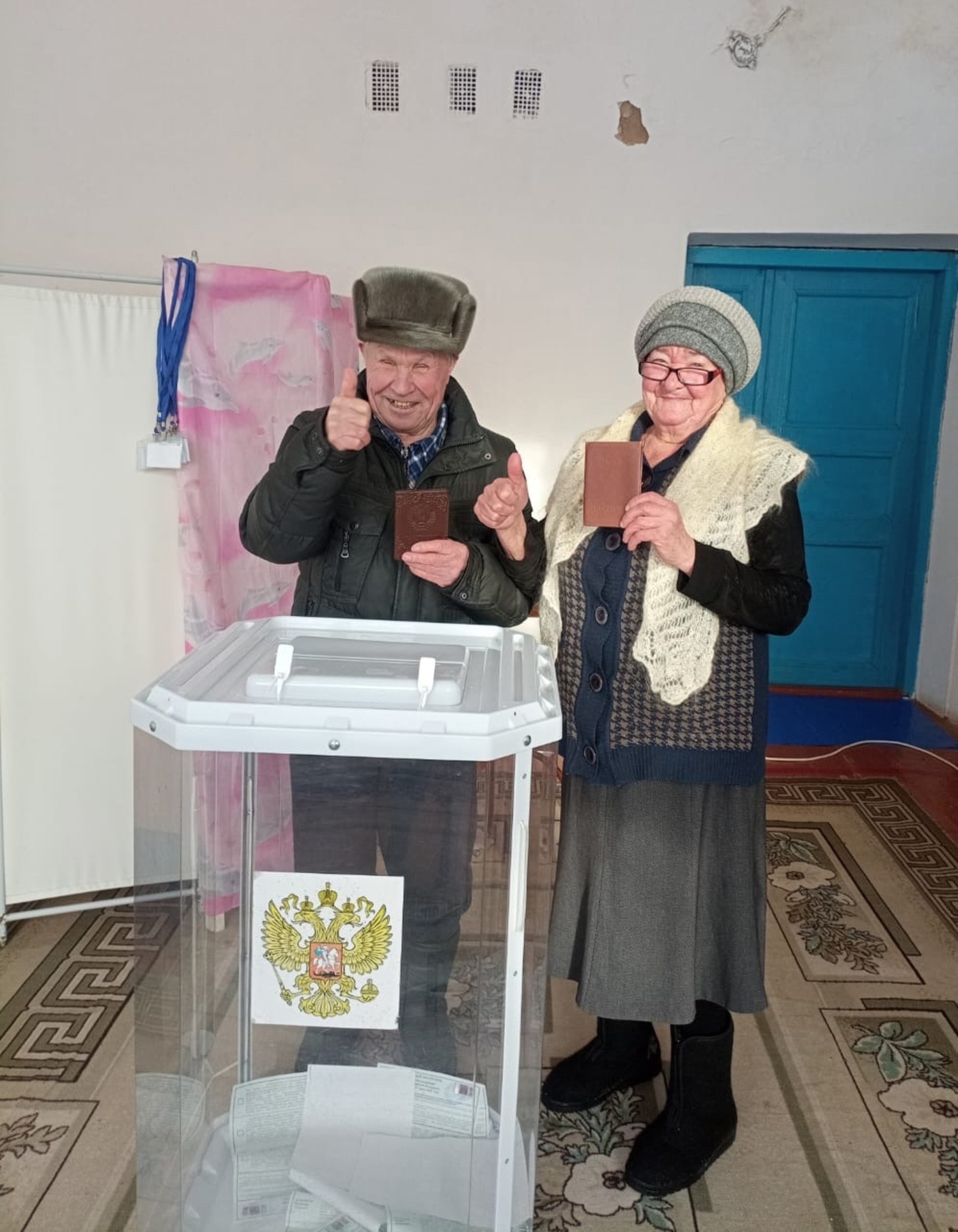 Выборы-2024: Голосует старшее поколение татышлинцев
