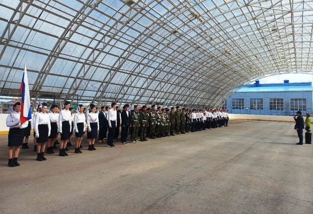 В Гимназии имени Гали Сокороя прошёл конкурс смотра строя и песни