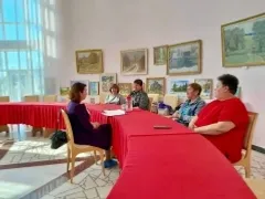 Прошла встреча  семейного клуба для «СВОих» .