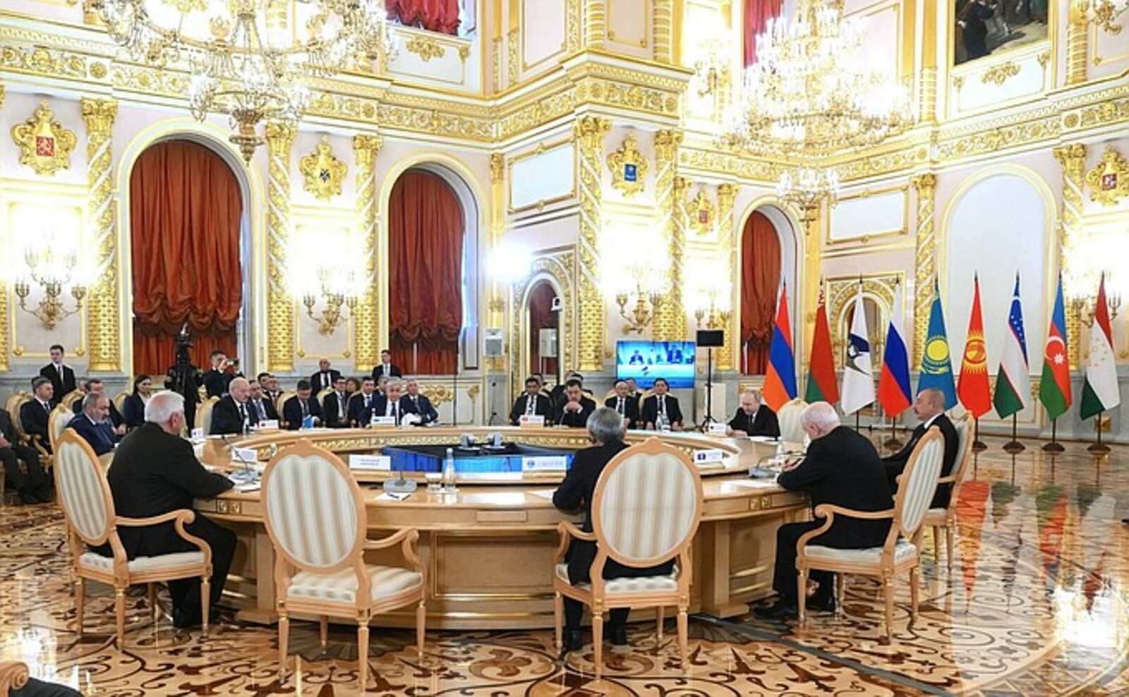 Путин назвал успешным сотрудничество стран ЕАЭС