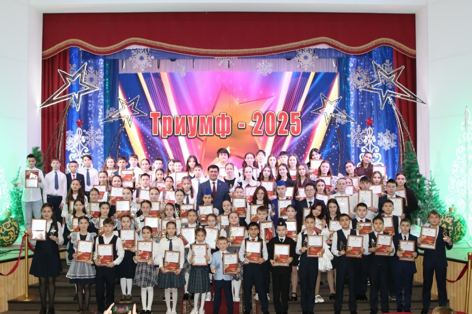 Будущее района – в руках молодых!