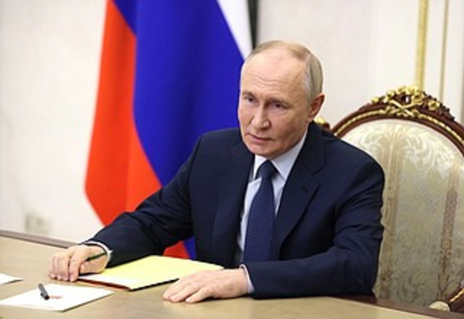 Путин провел совещание по повышению эффективности военной техники в СВО