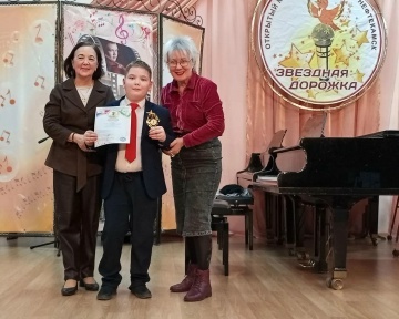 Успехи юных талантов района